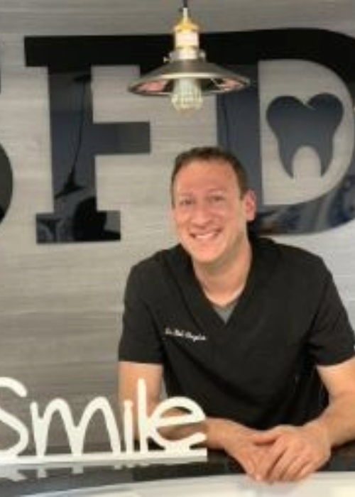  dentist photo  